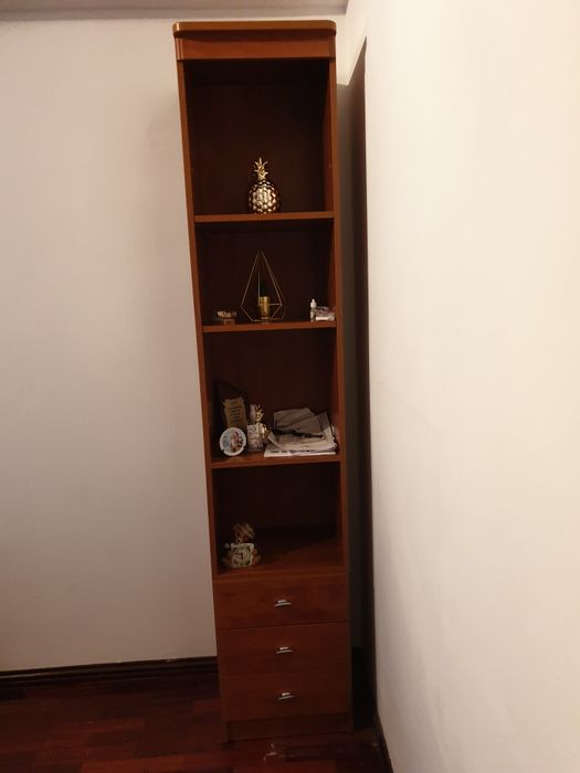 Estante cor cerejeira