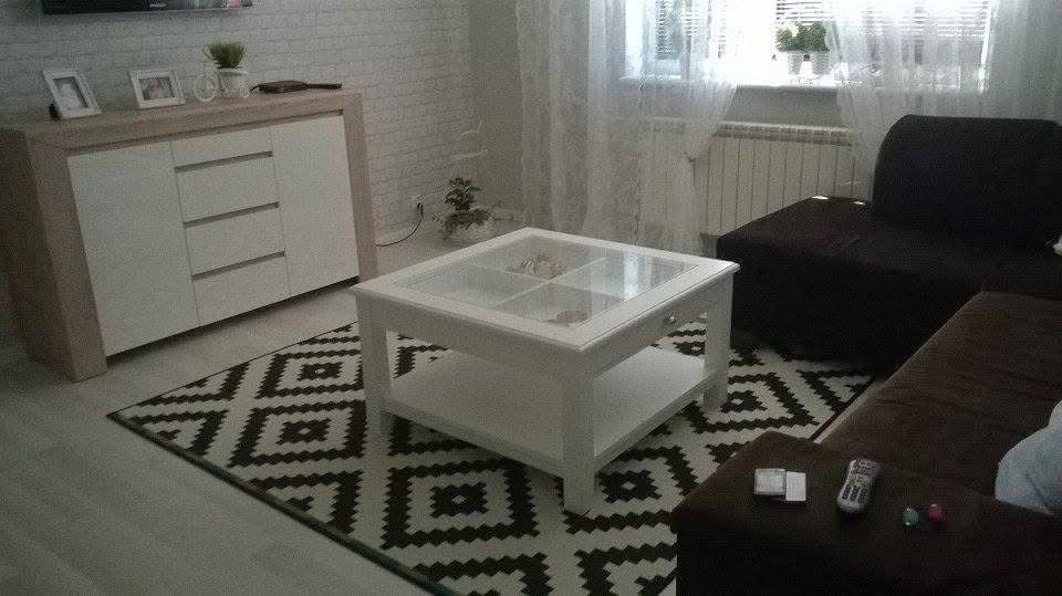 Stolik kawowy ława 90x90 biała
