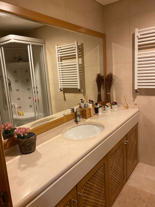 Alugo apartamento  t3 colinas do cruzeiro disponível a partir de agosto / setembro