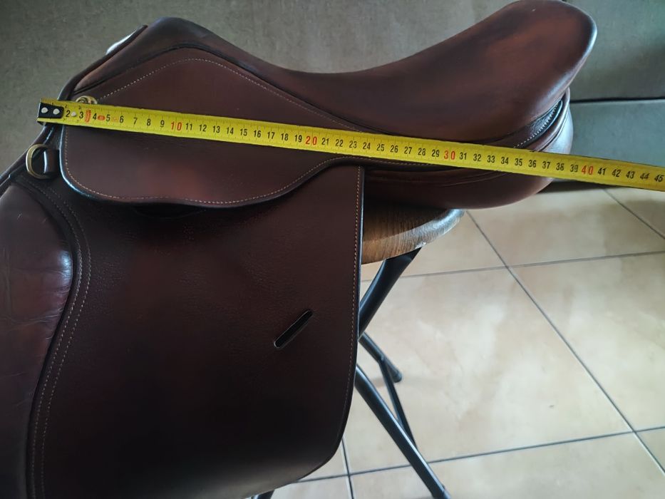 Siodło Ovation wszechstronne 16" brązowe