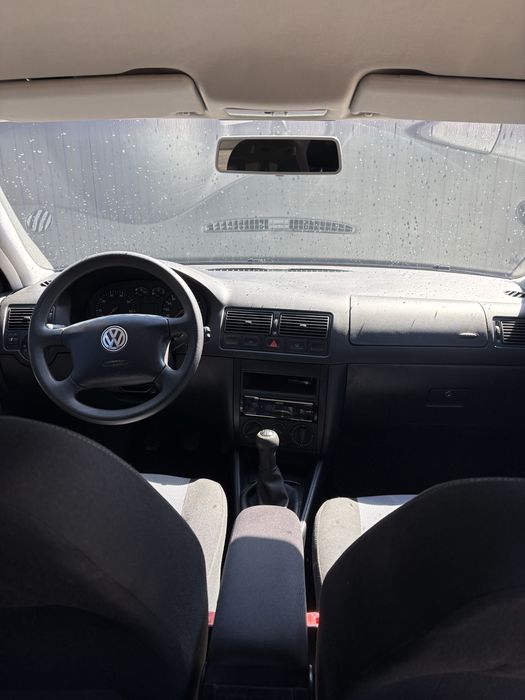Volkswagen golf 4  2003 1.4