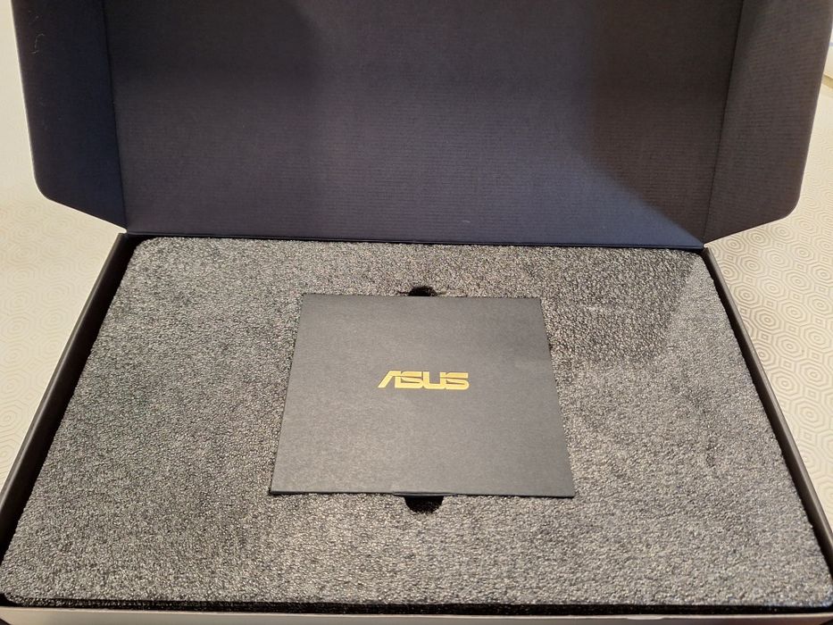 ASUS ROG Strix RTX 2060 Super OC 8GB – Nunca usada