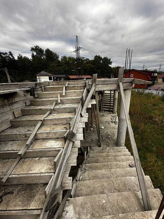 Продається база відпочинку в смт. Солотвино