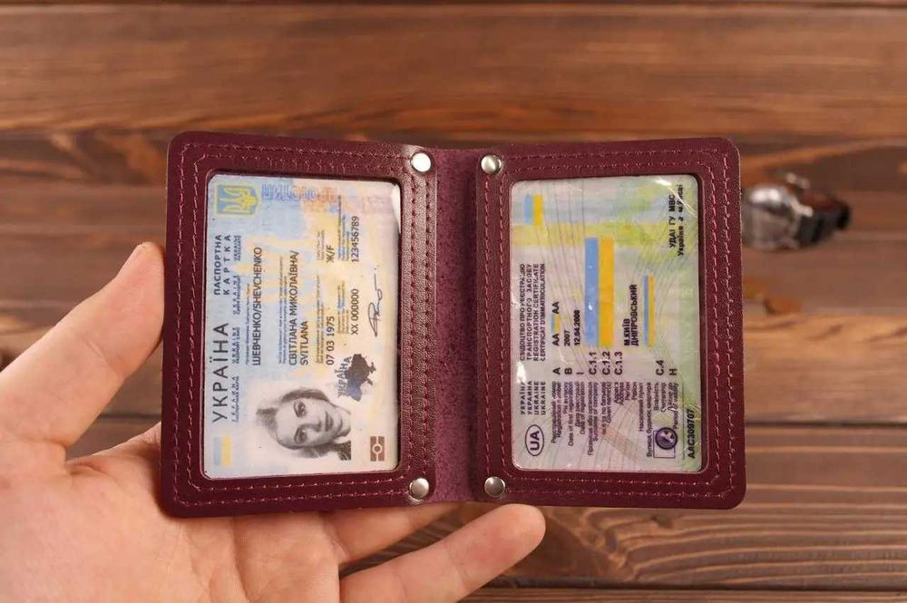 Обкладинка для автодокументів/ нового паспорта з вікнами
