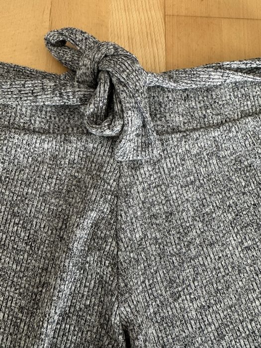 Spodnie Pull&Bear, L