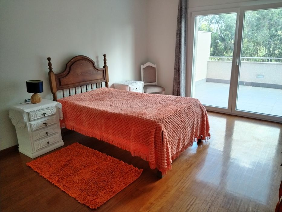Quarto individual, desp incl, perto do castelo da maia, Porto