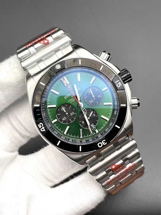 Годинник кварцовий BreitlingSuper Chronomat B02 Ø44 mm