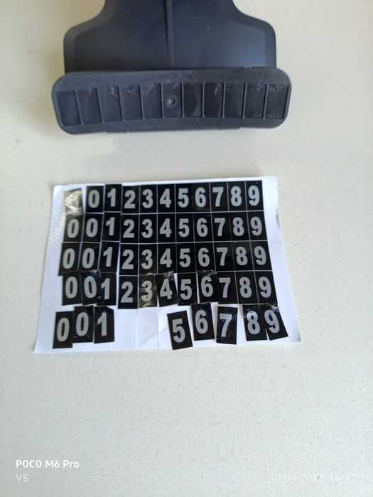 Удобный держатель для телефона  с автовизиткой  -  Car Phone Holder