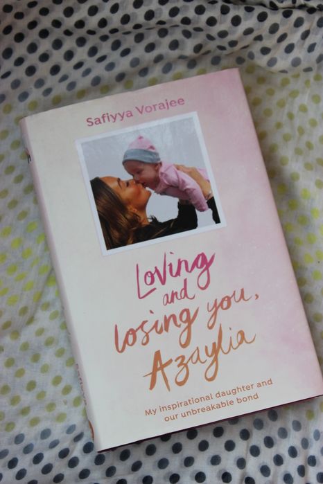 С. Вораджі. Loving and losing you Azaylia