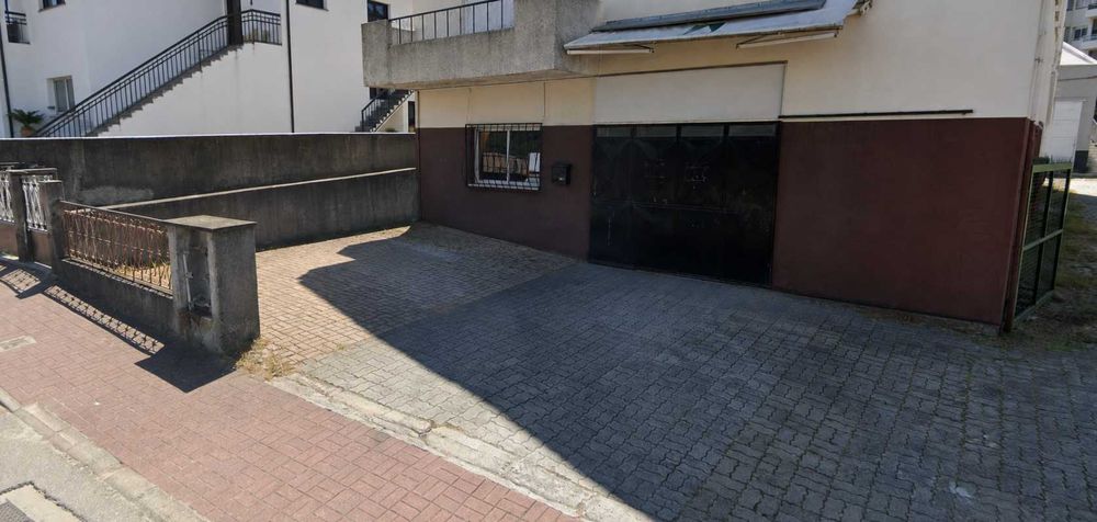 Arrendo espaço comercial 190 m², ABRAVESES – VISEU