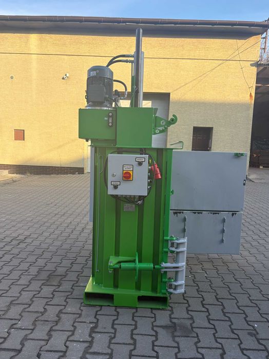 Belownica Prasa do papieru, kartonu i folii Ecobalers VB100
