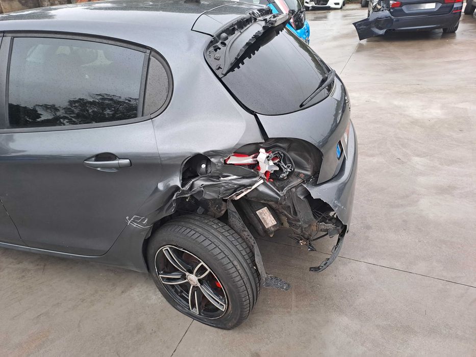 Peugeot 208 1.6Hdi, 2014 Nacional