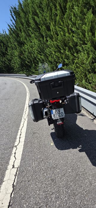 Moto Guzzi v85tt 2023 urgente