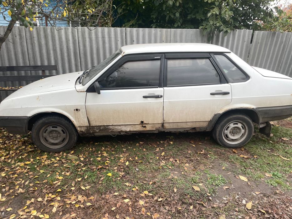 Продається автомобіль ВАЗ 21099