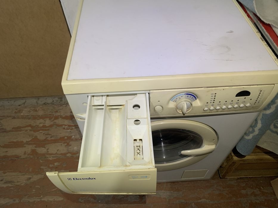 Стиральная машина electrolux ew 1077 f