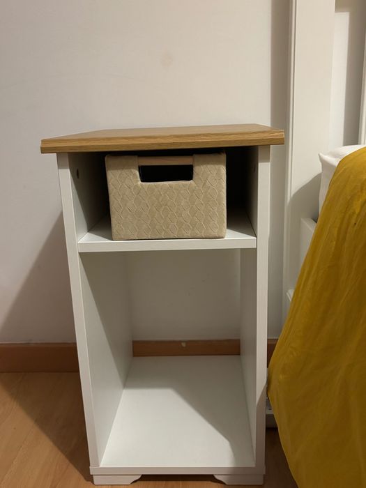 Mesa/s de Cabeceira / apoio