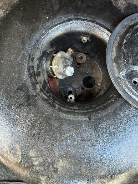 Продам газову установку на машину