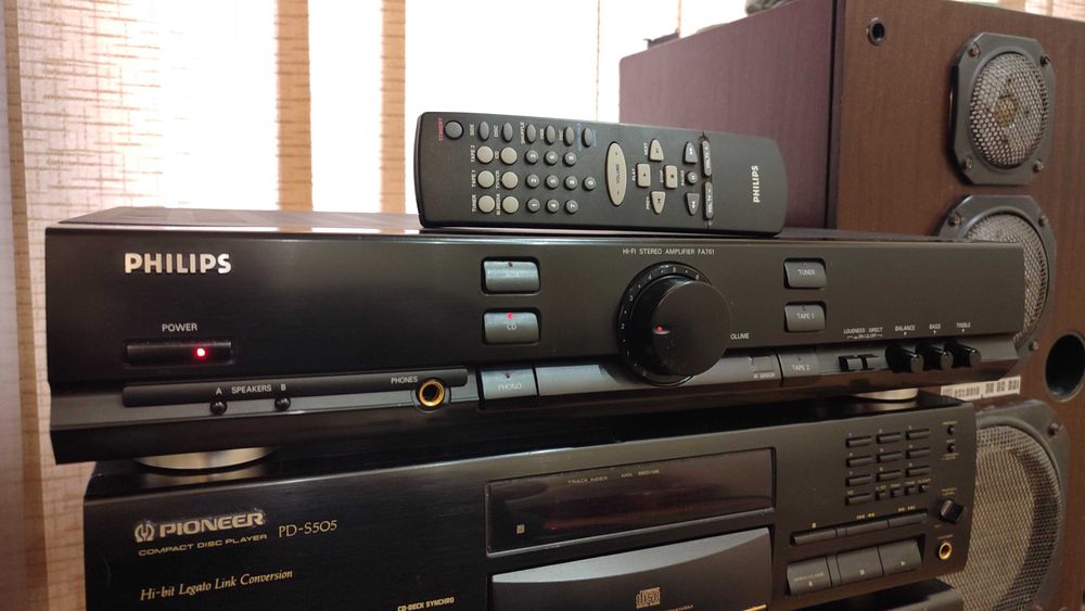 Усилитель Philips FA-761 Звук !