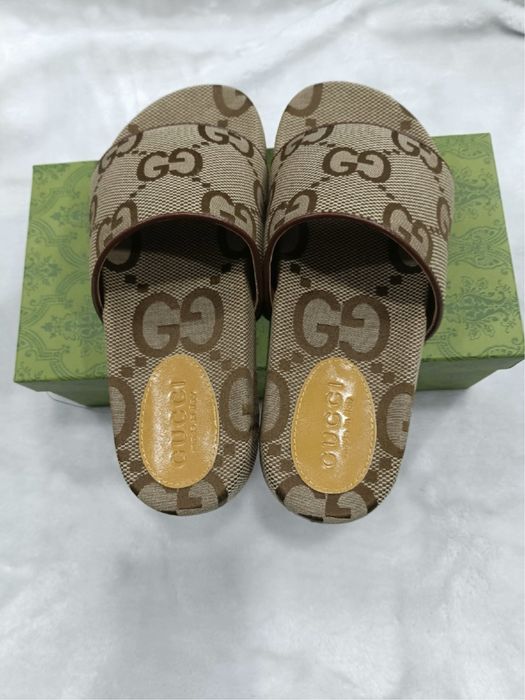 Klapki Gucci