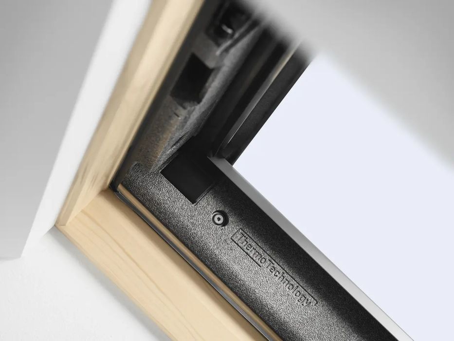 Мансардні вікна. Дахові вікна. Velux. Fakro.