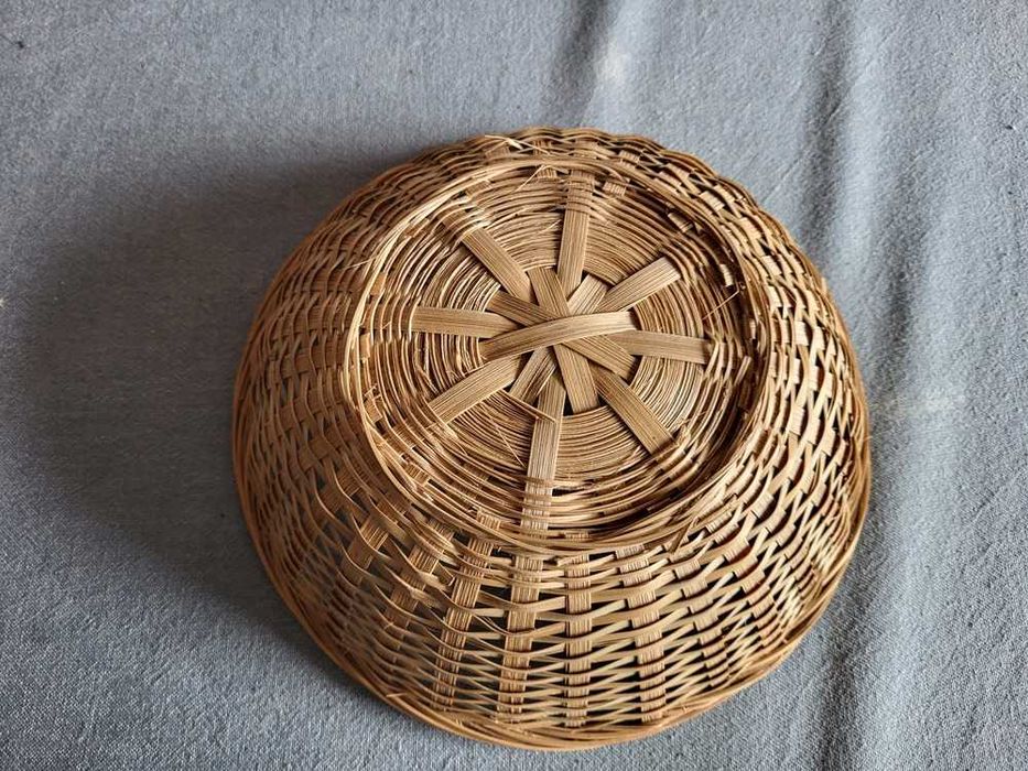 Cesta Redonda em Vime