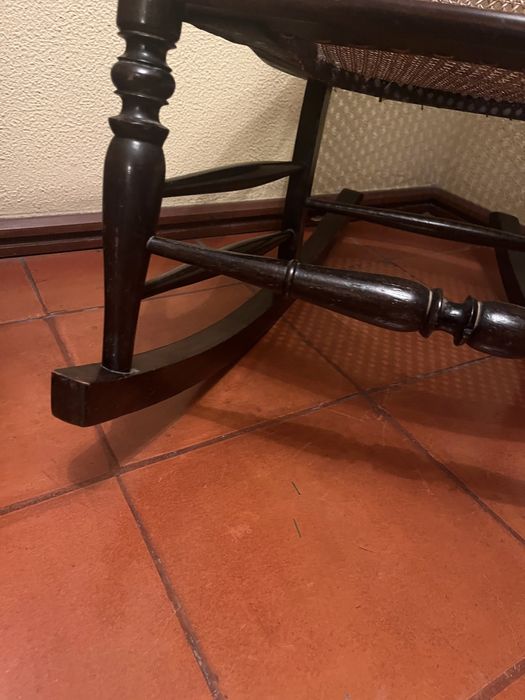 Cadeira de Baloiço - Mogno e Palhinha