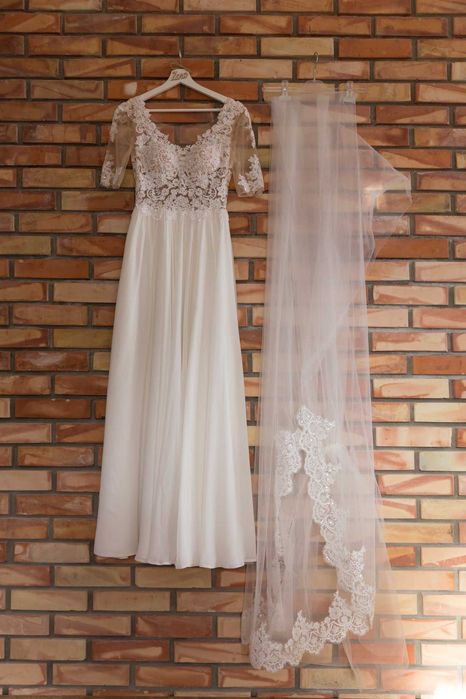 Okazja -Delikatna suknia ślubna