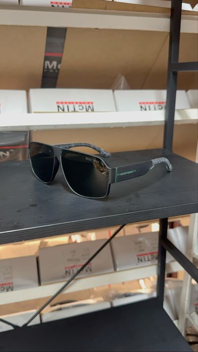 Чолові окуляри Hugo Boss
