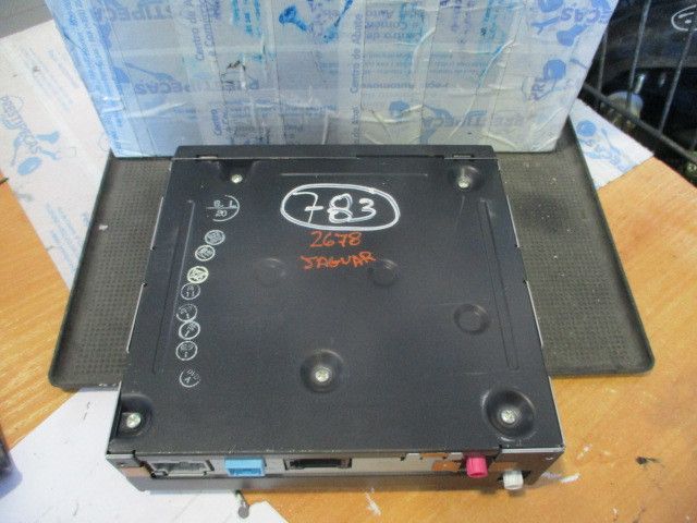 Rádio / auto-rádio JAGUAR XF (X250)