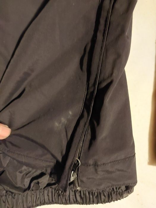 Штаны на помочах.