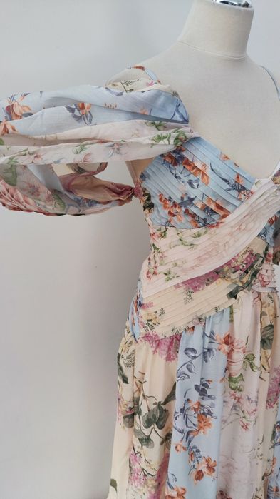 ASOS design romantyczna sukienka w kwiaty długa avangarde alternative