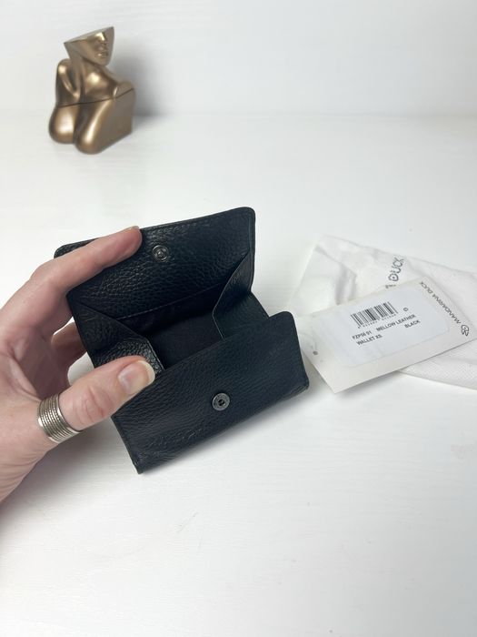 Шкіряний малий жіночий гаманець mandarina duck mellow