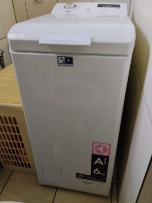 Automat Whirlpool