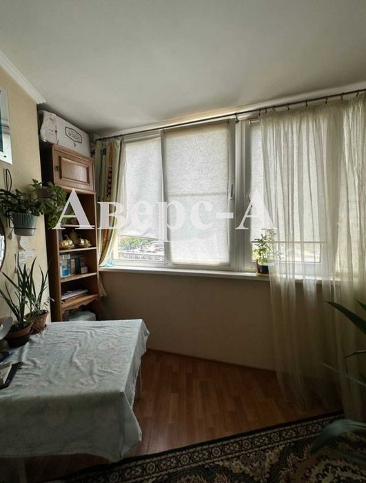 Продам 4-х комнатную квартиру  на Семена Палия