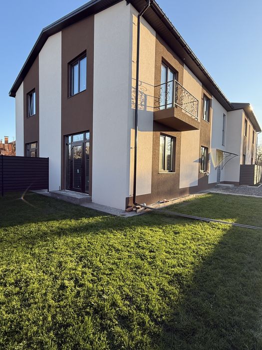 Квадробудинок в районі кінотеатру Мир