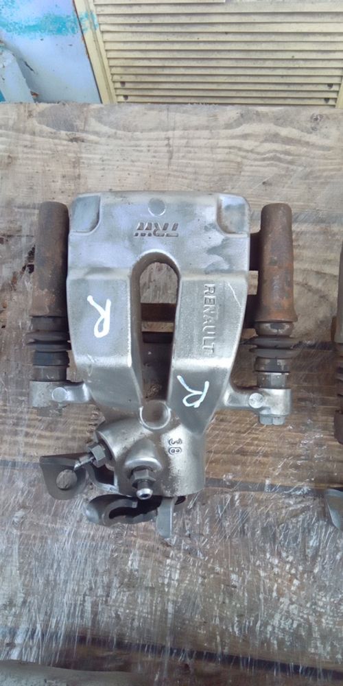 Задній Супорт Суппорт Рено Меган 2 Сценік 2 Renault Scenic 2 Megane 2: ...