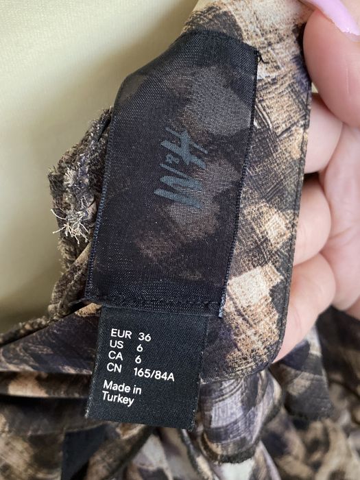 Шифоновое платье с леопардовым принтом H&M