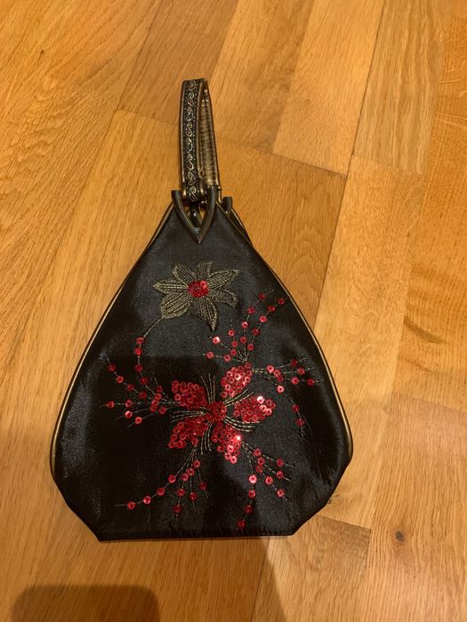 Elegancka torebka do ręki