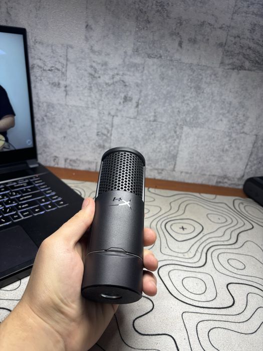 HyperX Solocast 2 Новий
