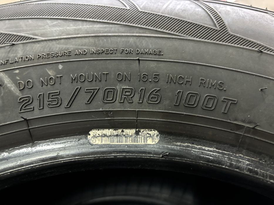 Bardzo ładny komplet opon Falken - montaż, gwarancja i faktura