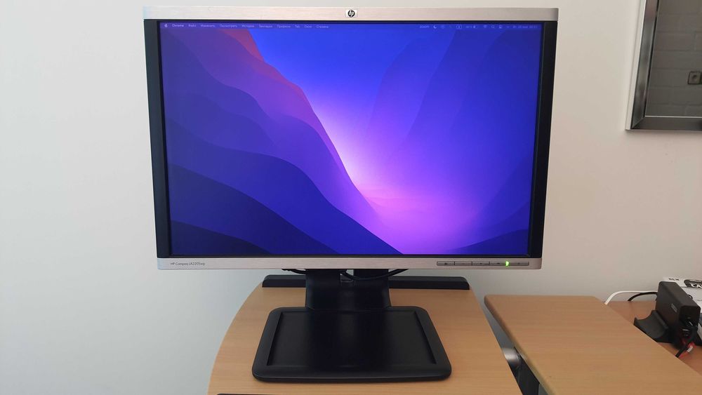 Монітор 22 HP Compaq LA2205wg 22-inch Widescreen LCD Monitor