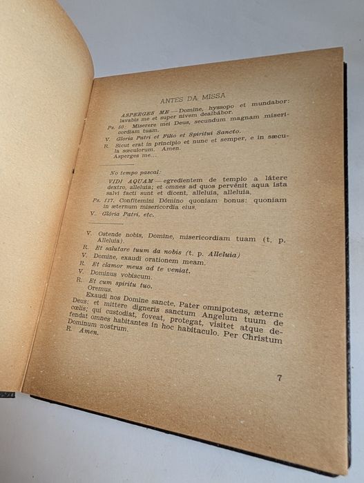 Manual de Cânticos Sagrados