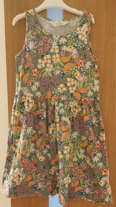 Letnia sukienka bez rękawków dla dziewczynki