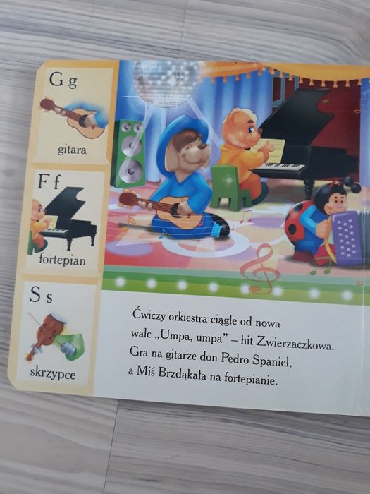 Książka Poznaję litery