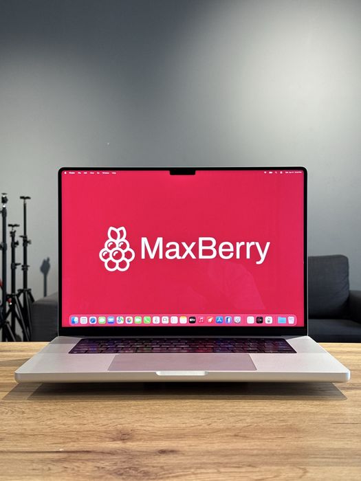 MacBook Pro 16 2023 M3 Pro 12/18gpu 36/512gb !! Гарантія від магазину !!