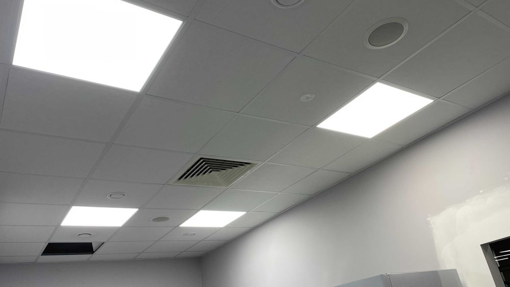 Elektryk. Podłączenie płyt indukcyjnych, montaż oświetlenia. Warszawa