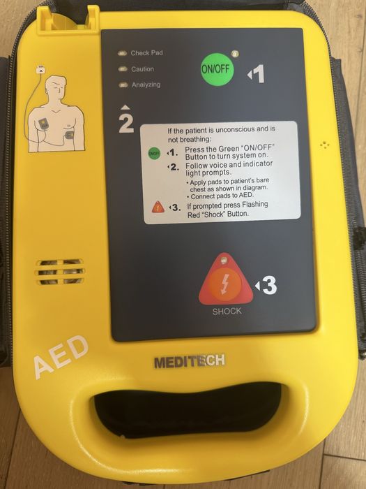 Дефібрилятор автоматичний зовнішній AED meditech