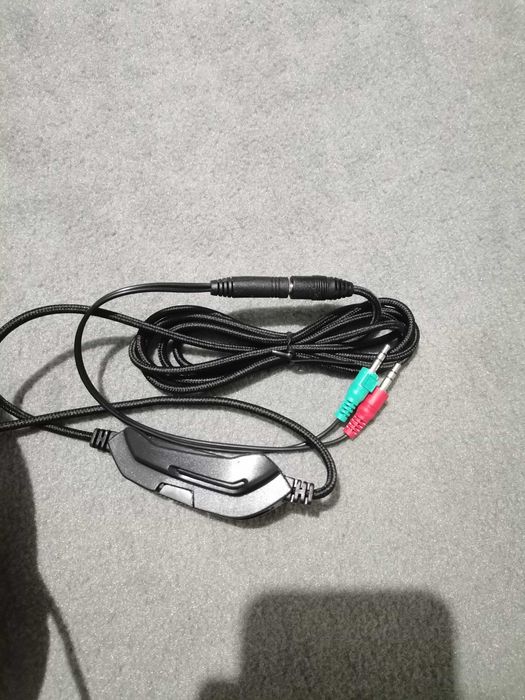 Auscultadores Gaming com Fio TRUST GXT307 RAVU