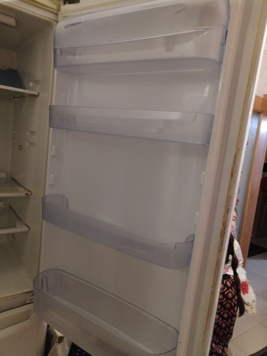 Frigorífico Indesit