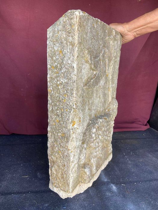 Agnus Dei esculpido em alto-relêvo numa placa de pedra Sec. XVI - XVII